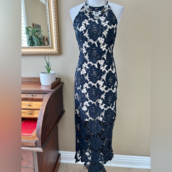 Keepsake The Label Black Lace True Love Maxi Dress Gown Size Large Sleeveless - Picture 3 of 15